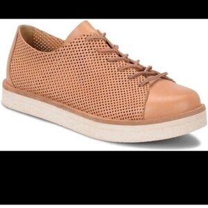 Kork-ease Margaret shoe perforated suede shoe 9.5
